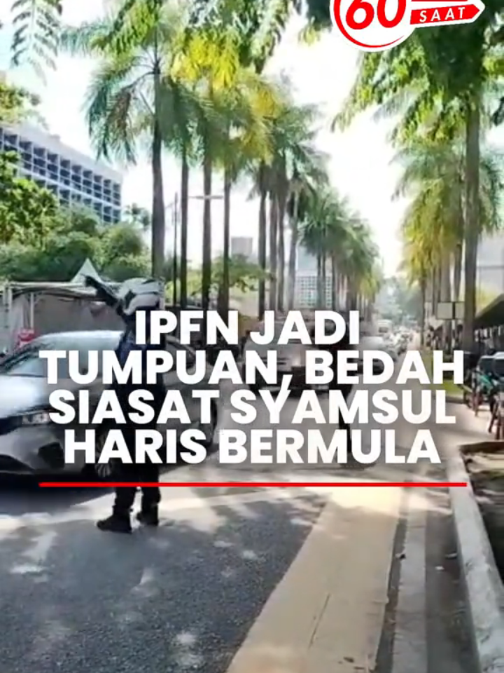 IPFN jadi tumpuan, bedah siasat Syamsul Haris bermula Institut Perubatan Forensik Negara (IPFN), Hospital Kuala Lumpur, pada Jumaat menjadi tumpuan apabila proses bedah siasat terhadap pelatih Pasukan Latihan Pegawai Simpanan (PALAPES) Universiti Teknologi Malaysia (UTM) Skudai, Allahyarham Syamsul Haris Shamsudin, dimulakan, lapor wartawan Sinar Harian, Mohd Azlim Zainury. Jenazah Allahyarham tiba di IPFN kira-kira jam 10.25 pagi selepas penggalian semula kuburnya di Tanah Perkuburan Islam Kampung Rinching Ulu, Semenyih, pagi Jumaat yang disaksikan keluarga, pihak berkuasa dan peguam. Copyright disclaimer: Segala penyuntingan video adalah hak cipta terpelihara milik Sinar Harian. #SinarHarian #60saat #kesshamsulharis #prosesgalisemulakubur #justiceforsyamsulharis