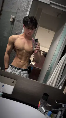 might be closing in on 10% #fyp #GymTok #motivation #transformation #bp 