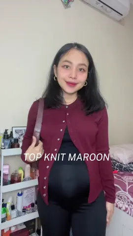 Andalan cardi yg bikin cantik tiap kali pake🥰 #topknit #cardiknit #knit #maroon #somaidn 