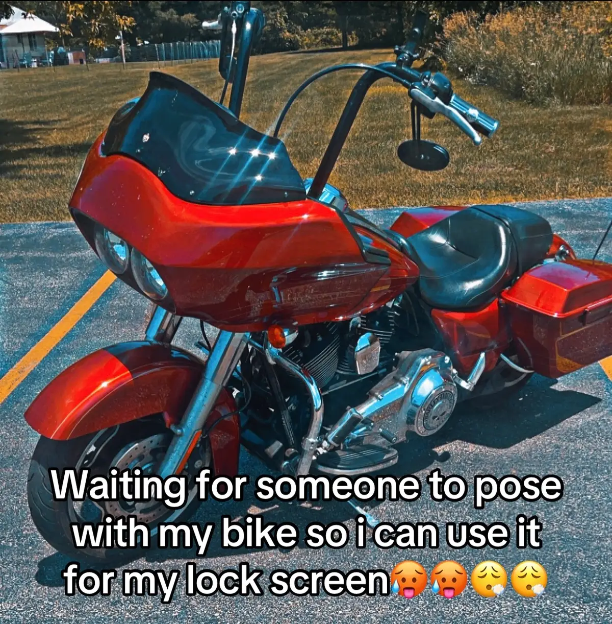#lockscreen #pose #harleydavidson #roadglide #🥵🤤😮‍💨 