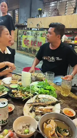 chị không cho em chơi thì em rút ra làm gì căn #hongkhanh 