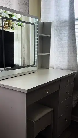 #vanitytable 