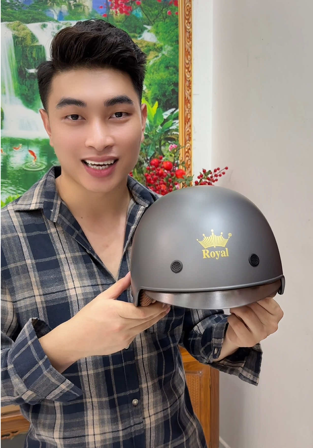 (Tặng áo mưa) Mũ bảo hiểm Roya