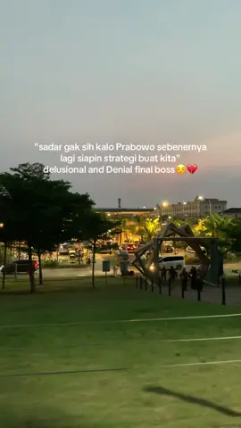 orang2 denial dan suka halu wkwk🤣
