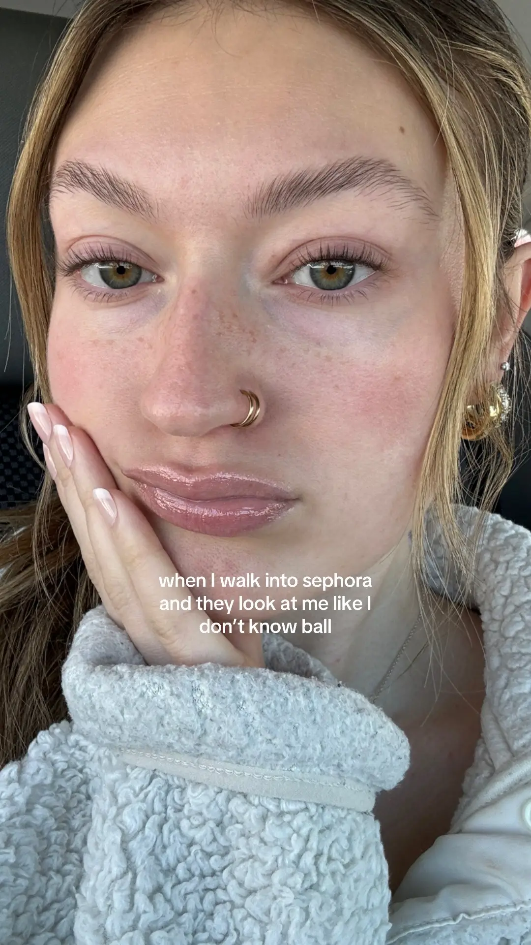 I love seeing all the baddies do this trendddd 💋🧸 #sephora #makeuptrend #fullglam 