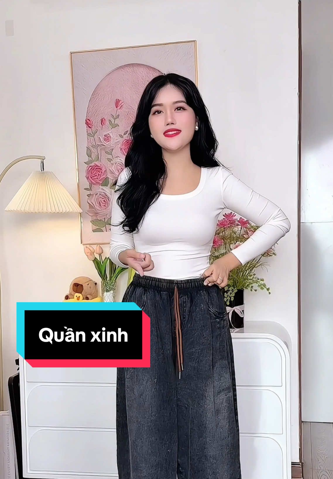 Quần jean nữ ống rộng bo gấu cạp chun #quanjean #quanongrong #trending #xuhuongtiktok #thoitrang 