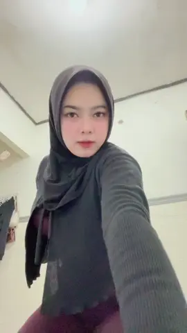 Tutor ngecilin perut dongs🙏🏻#fypシ゚viral🖤tiktok#masukberandafypシ゚viral#explorepage✨#trendingtiktok 