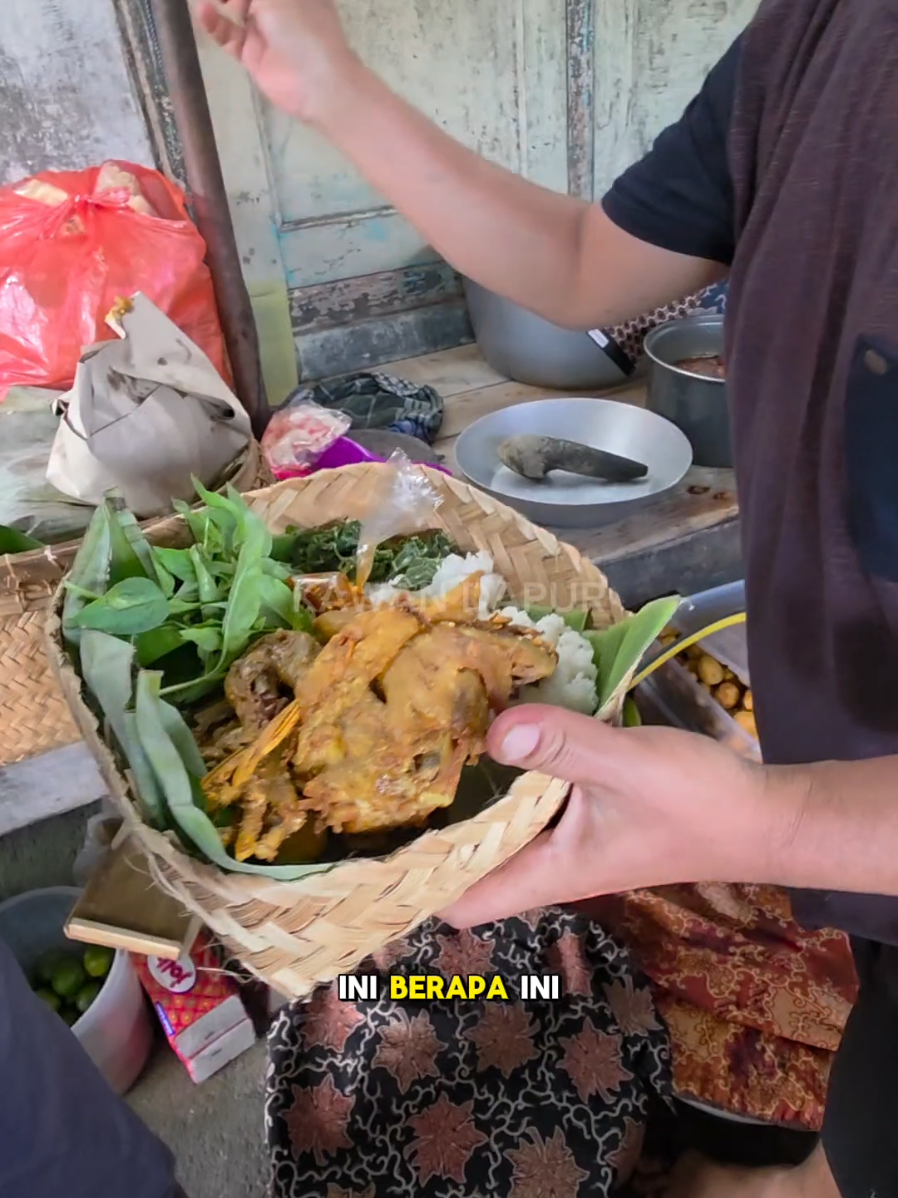 sego wiwit ayam tempong porsi sebesek 30.000 #food #Foodie #kuliner #idejualan
