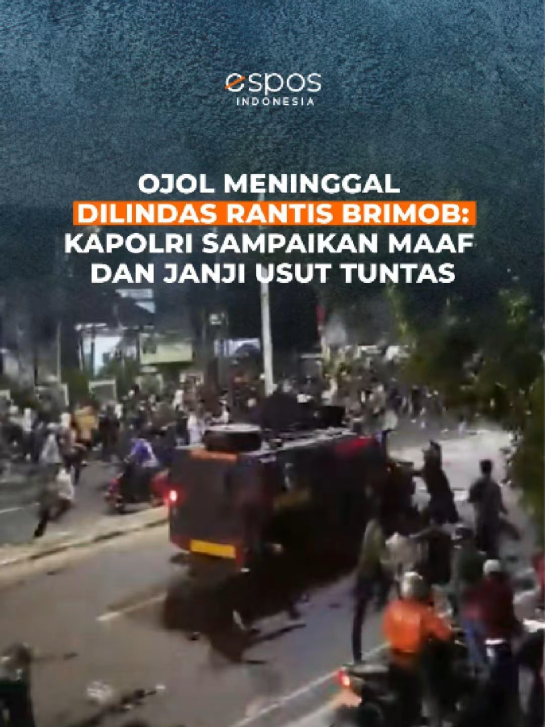 Affan Kurniawan, pengemudi ojek online, meninggal dunia usai terlindas kendaraan taktis (rantis) Brimob saat pengamanan demo ricuh di Jakarta, Kamis (28/8/2025). Satu pengemudi ojol lain selamat dan dirawat di RS Pelni. #ojol #ojekonline #terlindas#rantis #rantisbrimob #brimob #viral #usuttuntas