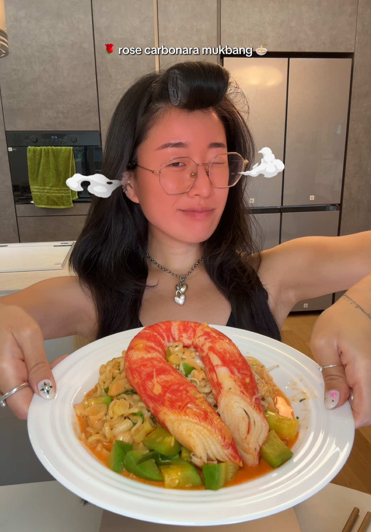 except at the end I realize I can eat at a normal pace 😭 #eunnurilee #mukbang #ramenmukbang #eatwithme #eatingsounds 