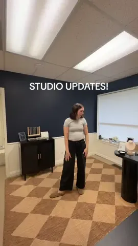 can we get a round of applause for doubling the size of the studio?!? 👏🏻👏🏻 you guys have no idea how excited & ready I am to have an entire space to create in.  We’re still waiting on some furniture and I need to hang stuff up on the walls but it’s getting there!  Now that we can host small parties at the studio I think I’m going to be restructuring our party offerings so you get some fun perks for hosting here!  #permanentjewelry #permanentjewelryexperience #utahcounty #utahgirl #salonsuites 