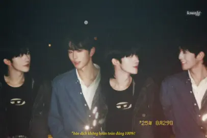 Vietsub “星空剪影” (Tạm dịch “Bóng hình dưới bầu trời sao” - Hoàng Tinh 黄星 và Khâu Đỉnh Kiệt 邱鼎杰 🌟⚽️ *Lưu ý: Bản dịch không hoàn toàn đúng 100%. Cả nhà nghe để biết hai bạn bé muốn gửi gắm điều gì ở trong bài hát thui nhó. Cảm ơn cả nhà đã xem video ạ 🫶🏻 #eliothuang #kipukaqiu #viral #fyp #desiretheseries 