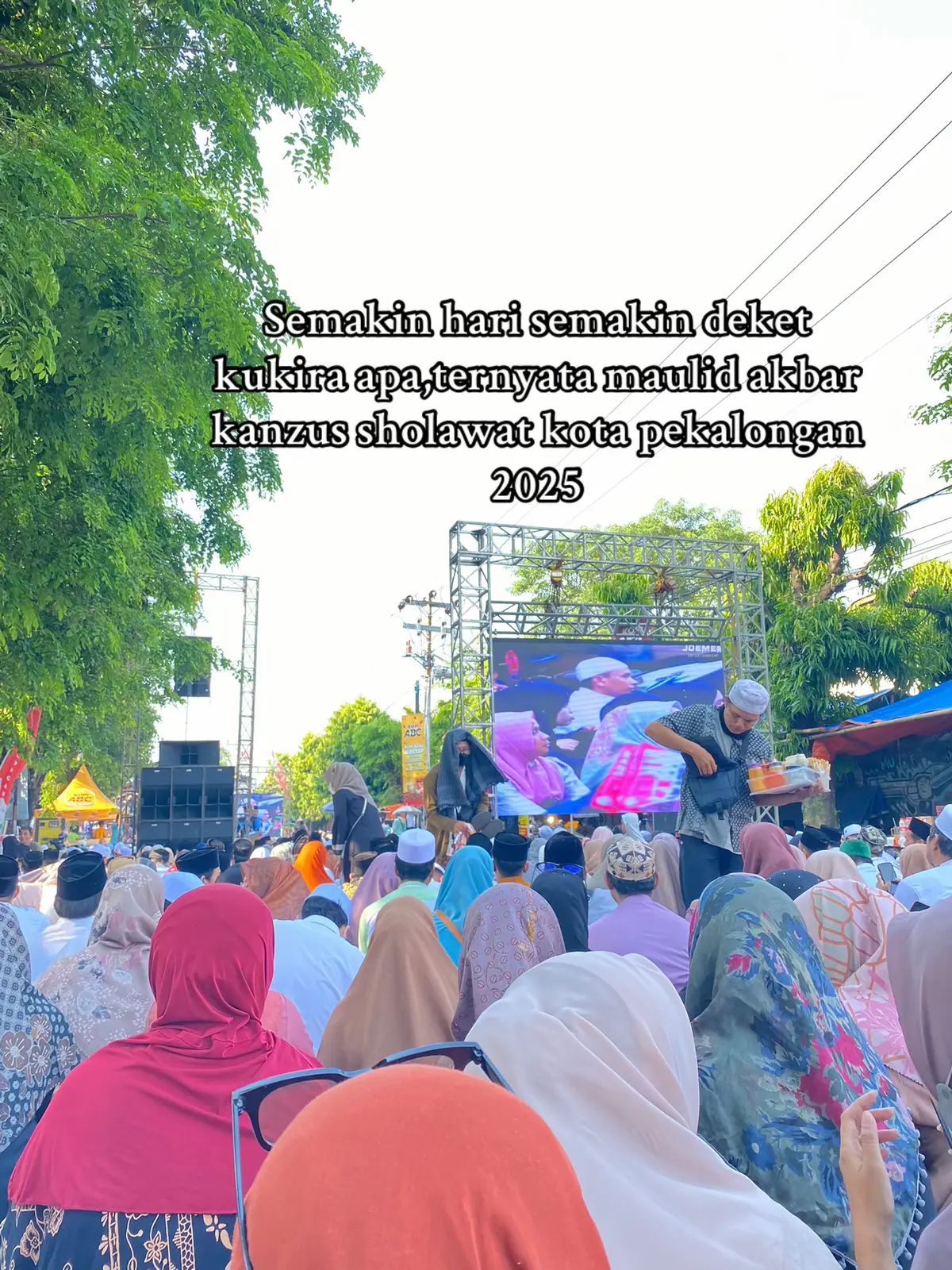 #maulidnabimuhamammadsaw #maulidakbarkanzussholawatpekalongan #fyppppppppppppppppppppppp #fyp #kanzussholawatpekalongan #azzahirpekalongan #habibluthfibinyahya♥️ 