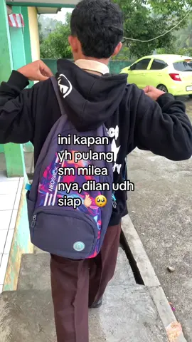 hemm🙇🏻🙇🏻#milea #dilan #fypシ゚ 