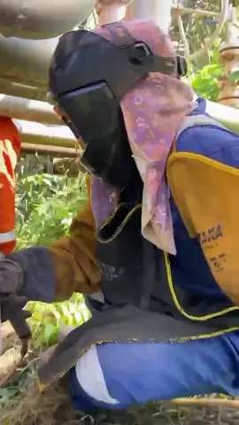 #masukberandafyp #semangatberjuang #welderindonesia🇮🇩 #fypシ゚viral #weldertiktoker👍✌️ 