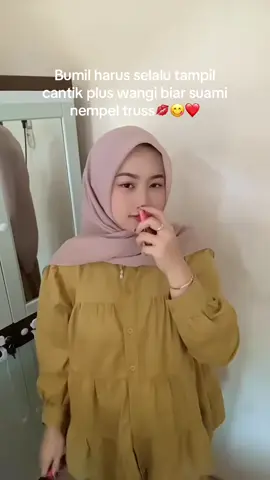 Velvet Rouge Varian parfum terwangi scarlett awet sampe 12 jam, yang mau samaan klik keranjang kuning yaa🥰 #fyp #xybca #scarlett #velvetrouge #parfumviral 