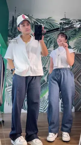 Stripes pants cek kerkun guys !! 