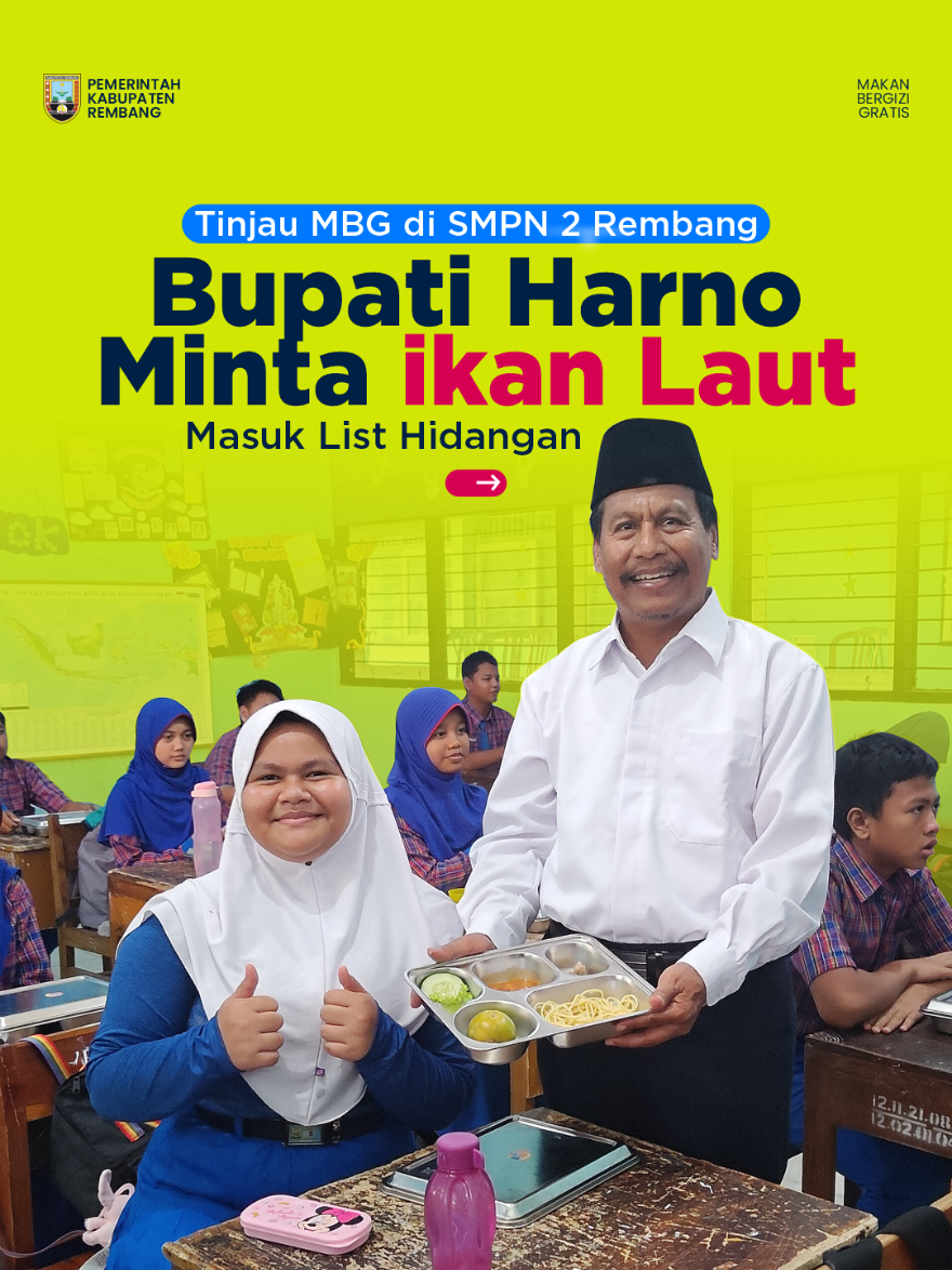 Bupati Rembang Harno meninjau pelaksanaan program Makan Bergizi Gratis (MBG) di SMP Negeri 2 Rembang, Kamis (28/8/2025).  Dalam kunjungan tersebut, ia mengusulkan agar menu ikan laut ditambahkan dalam hidangan untuk siswa. Dalam peninjauan, Harno menyempatkan masuk ke sejumlah kelas dan berdialog langsung dengan para siswa penerima program MBG. Ia menanyakan pendapat mereka mengenai menu yang disajikan. “Tadi ada masukan agar menunya bervariasi. Kekayaan sumber daya laut Rembang bisa diakomodir. Selama dua minggu pelaksanaan MBG di SMPN 2 Rembang, menu ikan belum ada,” ujarnya. Harno menilai penggunaan bahan makanan berbasis hasil laut tidak hanya dapat menghindarkan siswa dari kebosanan, tetapi juga meningkatkan asupan protein bagi anak didik. Saat ini, lima Satuan Pelayanan Pemenuhan Gizi (SPPG) telah beroperasi.  Mulai Senin depan, satu SPPG tambahan akan mulai berjalan. Setiap unit mampu menyuplai sekitar 3.000 siswa per hari. Salah satu siswa SMP Negeri 2 Rembang, Grisel, mengaku senang dengan adanya program MBG. “Seneng banget ada MBG, karena menghemat uang saku juga. Kemarin pernah request sambel, akhirnya selanjutnya ada sambelnya,” ungkapnya. @harmonis.centre #rembang  #rembang24jam  #makanbergizigratis  #mbg  #pemkabrembang 