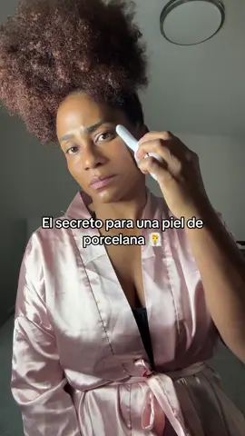 El secreto para una piel de porcelana 😍 #spa #masajeador #tiktokshop #skincaretips #skinkare 