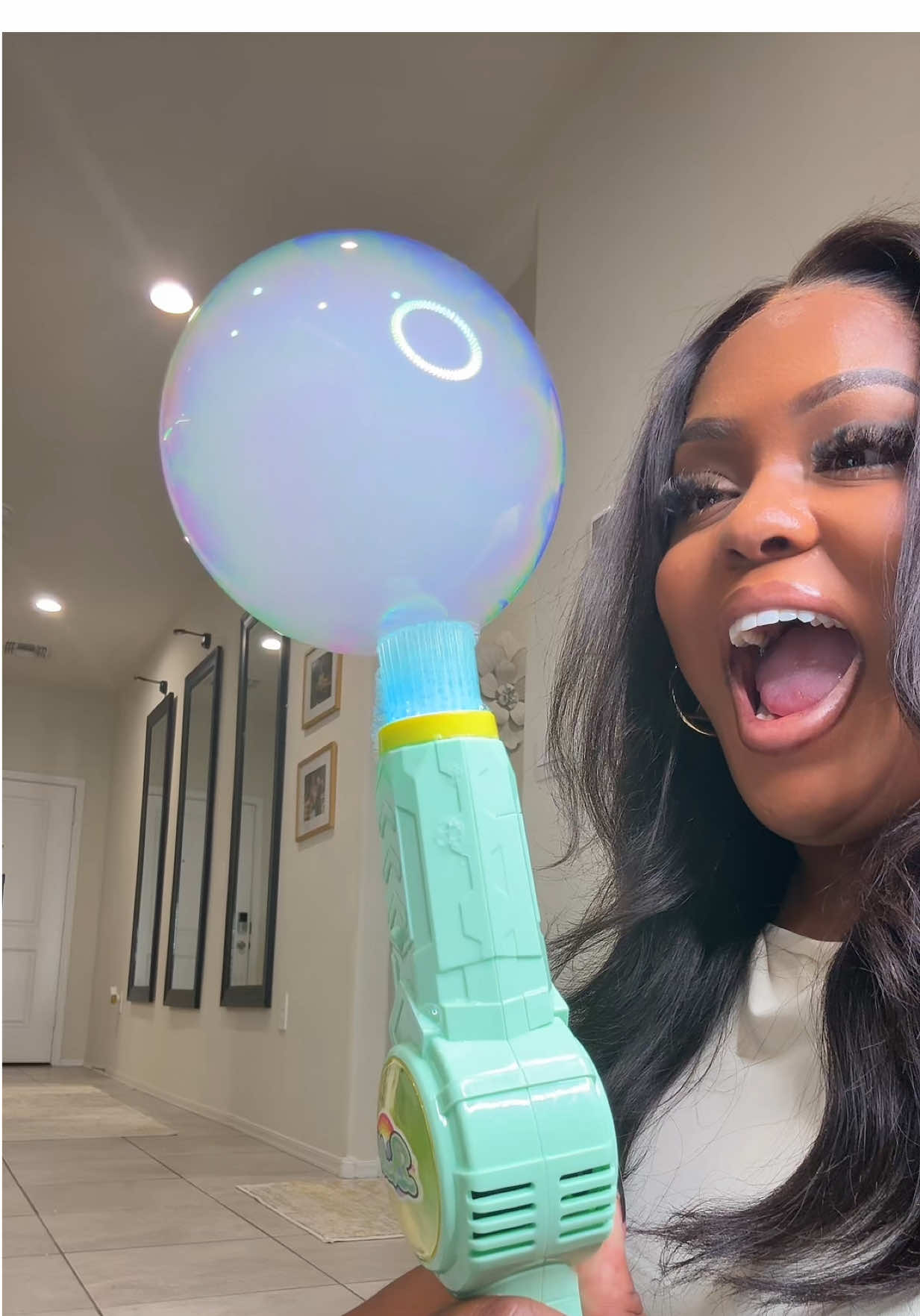 OMG THIS WAS ACTUALLY REALLY FUN #bubbles #boymom #boymomlife #bubblemachine #parentsoftiktok 