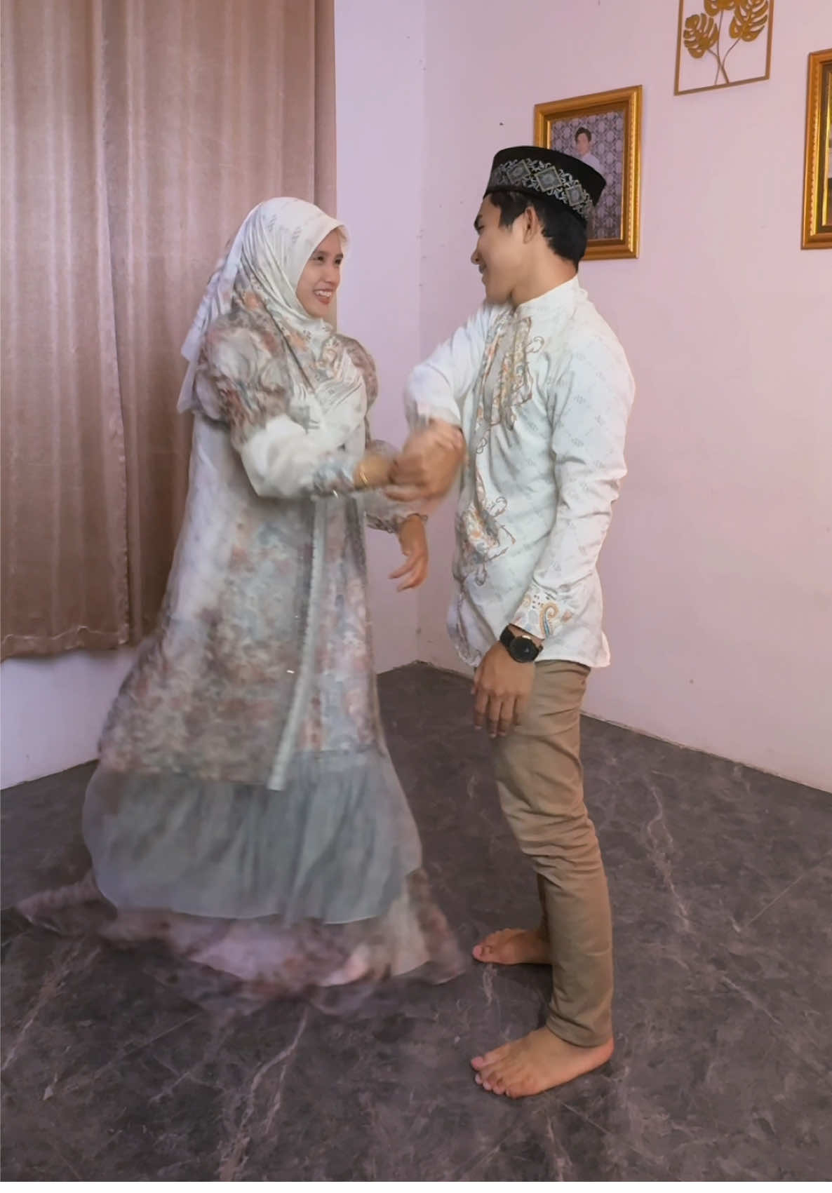 💕🫶🥰  #fyp #pasutri #couplegoals 