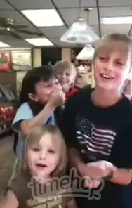Throwback Thursday: an impromptu jam session among cousins at the Subway in Chester. #teamhunsperger #cousins #family #singing 