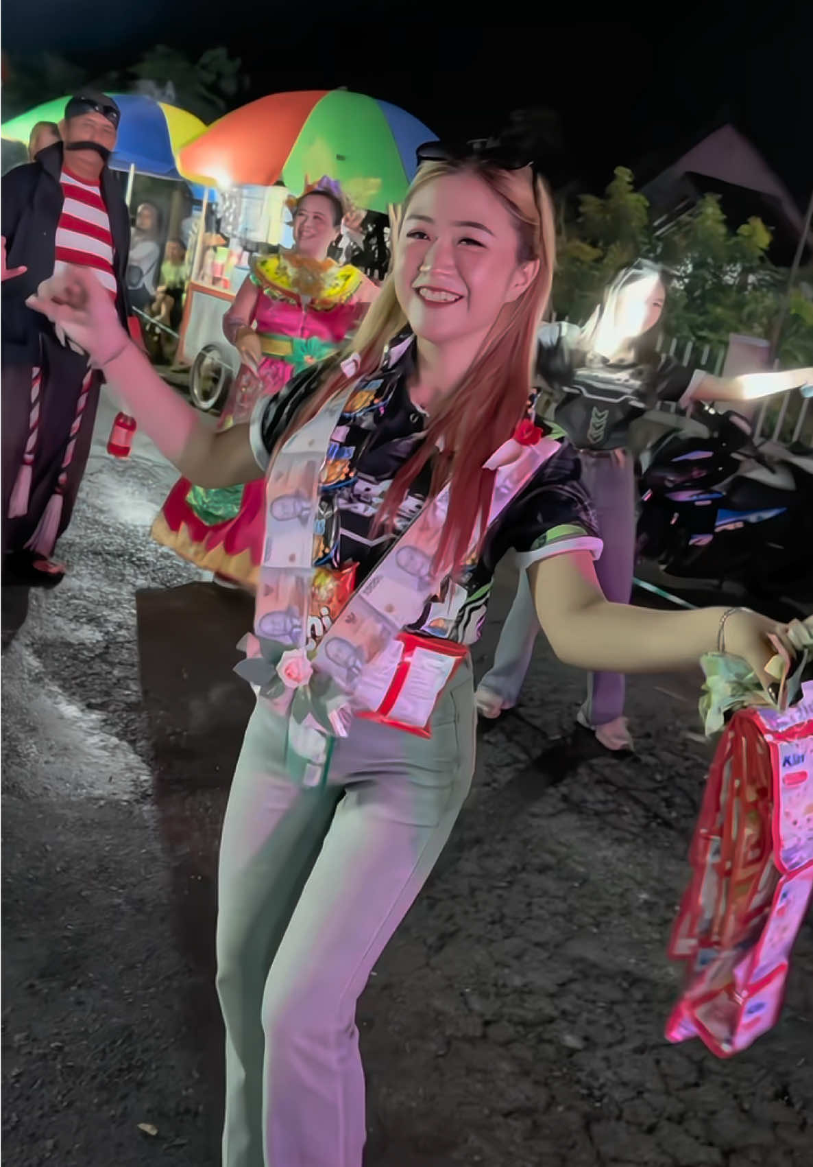 Asyik asyik bolo #dance #karnaval #karnavalsoundsystem #fyp 
