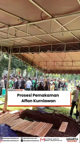 Prosesi pemakaman Affan Kurniawan #Jakartashowbiz #Affankurniawan #dukacita 
