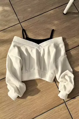 #sweaterwanita #sweatercrop #outfitcewek #fyp 