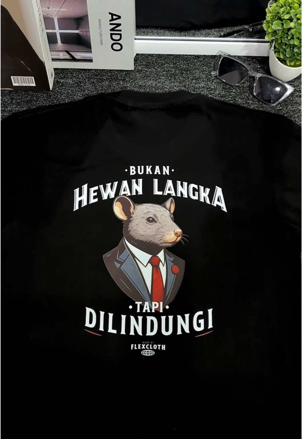 Muak banget jadi WNI capek2 kerja cuma buat gaji tikus berdasi🐀🥲 #tikusberdasi #tikuskantor #kaosviral #demodpr 