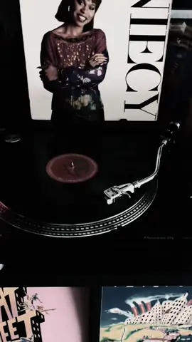 It’s Gonna Take A Miracle by Deniece Williams #80s #oldschool #genx #vinylrecords #fyp