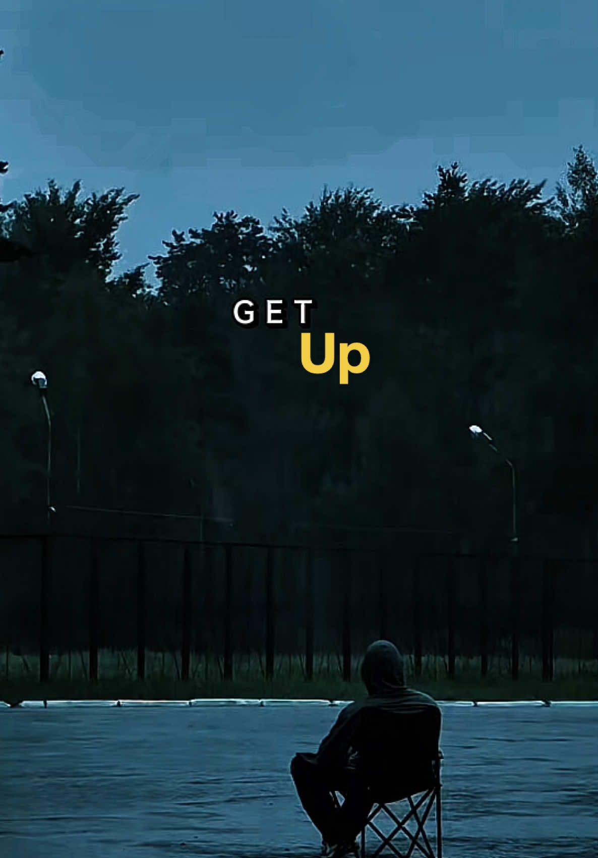 Get up and get in the Gym …  #getup #gymmotivations #workoutmotivations #dicipline #mindset 