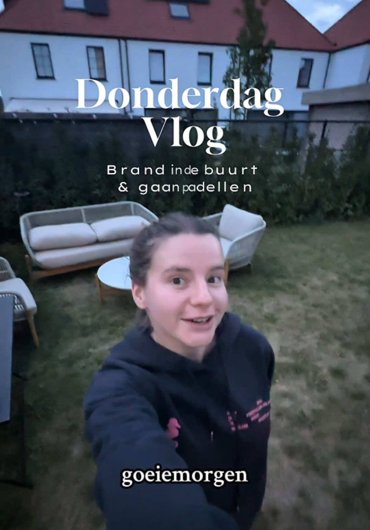 Woensdag vlog: brand in de buurt en padellen 🎾 #ditl #Vlog #work #moekeflo #moekefloandclo @CLO 