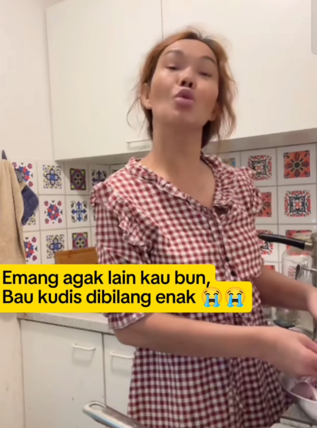 Cape kali ngakak 🤣🤣 @Bunda Corla Ratu live Dunia  #bundacorla #bundacorlaratujreng #bundacorlaviral  #fypシ゚viral 