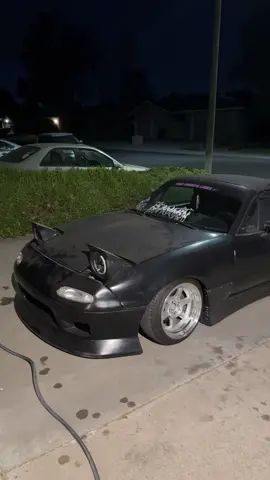 No cars were hurt during the make of this video😉 #fyp #viral #cars #mazda #miata 