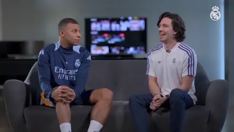 conversando con Kylian Mbappe 