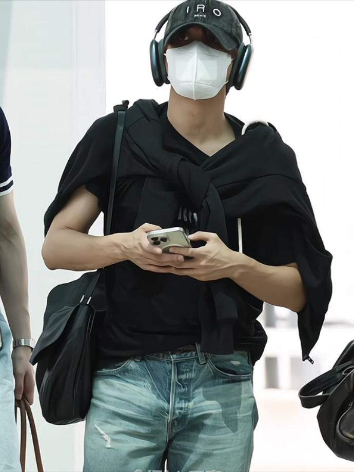 #haechan cakepp banget aselii 😭