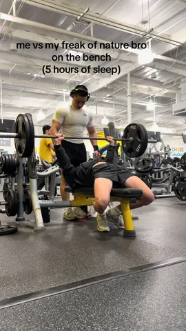 Road to 315/Hit 245 today BW: 148lbs #gym #GymTok #benchpress #fyp @tristanlieuu 