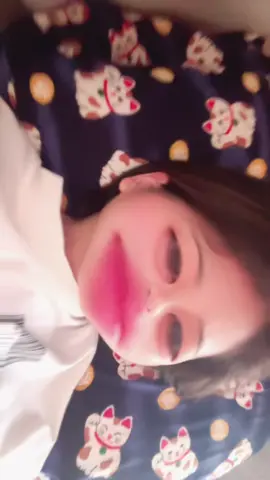 舌ベロの長さでは絶対かつよ？@あーる 