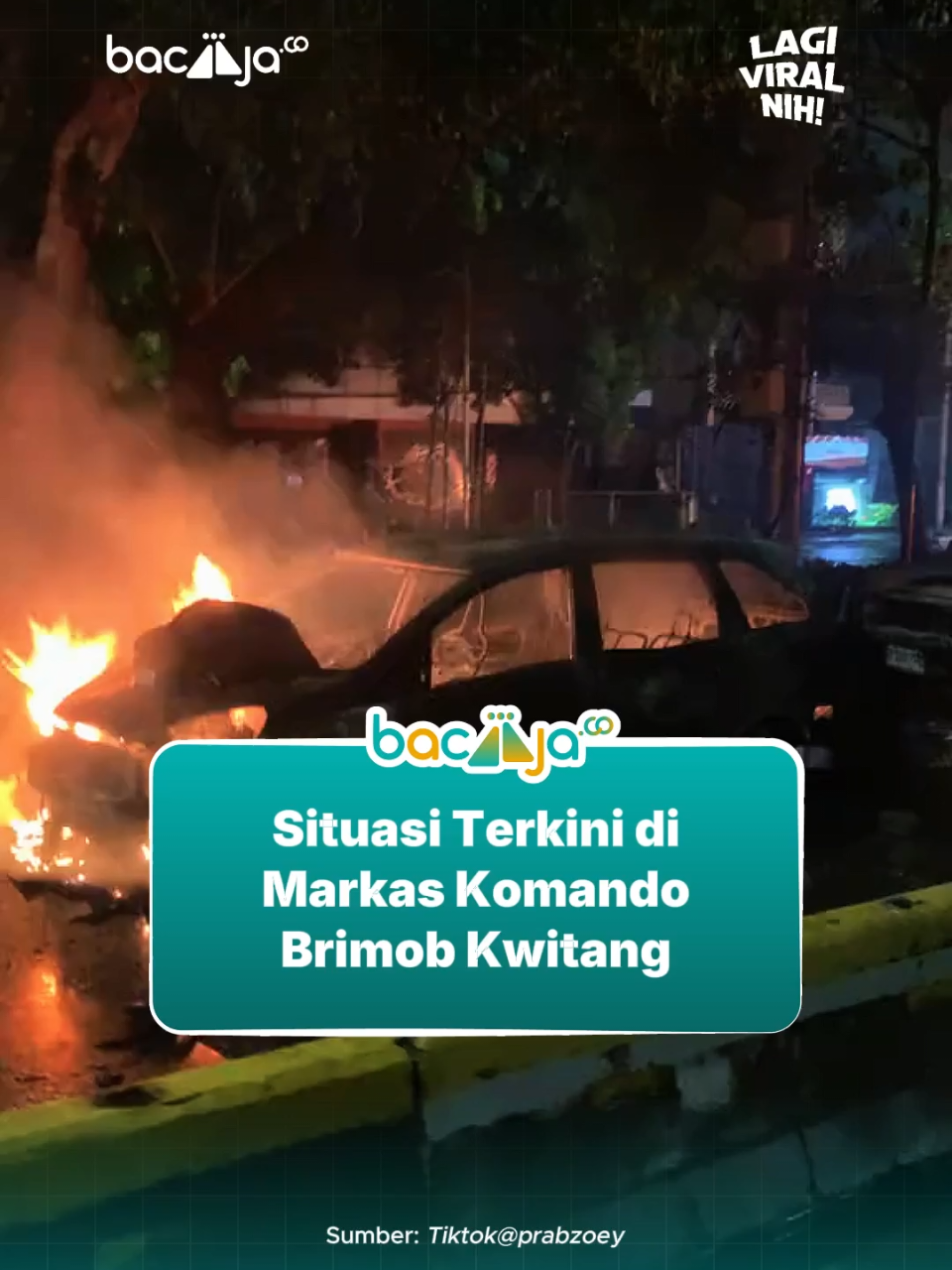 Mako Brimob Kwitang masih menjadi pusat aksi protes para pengemudi ojol atas insiden tragis yang menimpa Affan Kurniawan. Suasana masih tegang dengan keberadaan massa yang bertahan, meski sempat dilakukan upaya pengamanan oleh Brimob.  Sekitar pukul 01.40 WIB, massa membakar kendaraan berplat sipil sejumlah 8 mobil, situasi ini berdampak langsung pada lalu lintas di area Senen-Kwitang, yang menyebabkan kemacetan signifikan. #MakoBrimob #BrimobKwitang #AksiMassa #SituasiKwitang #RIPaffankurniawan