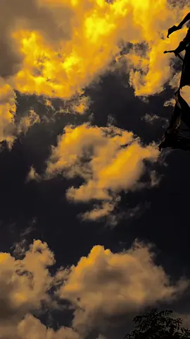سأحاول أن أسامحك حتى لو كان ذلك صعبًا ولكن هذا كل شيءسأحاول أن أسامحك رغم أن الأمر صعب ولكنه الأفضل لي ولك aku mengikhlaskan mu walaupun sulit untuk melakukan nya tapi ini baik untuk ku dan untuk mu #katakataarab#quotesislamic#syairarab#arabicsong#xyzbca 