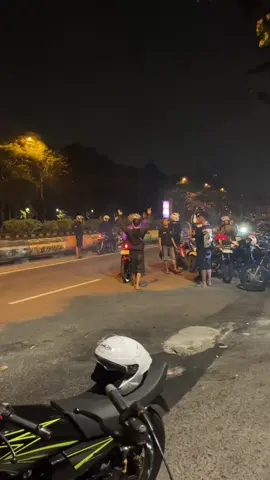 hidup jangan serius