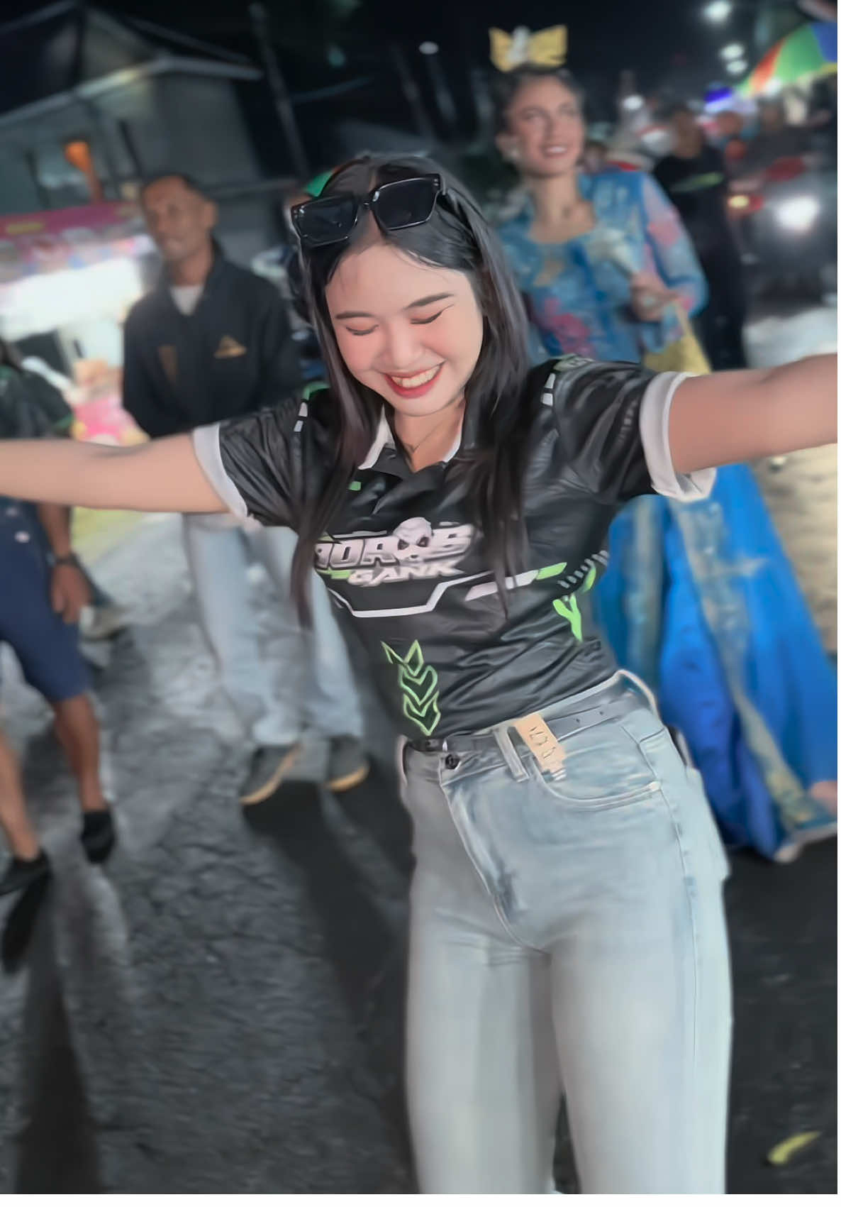 Dancer Cabe rawit iki bolo #dance #karnaval #karnavalsoundsystem #fyp 
