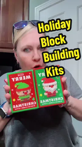 Small holiday building block sets that are great for small gifts or stocking stuffers! #tiktokshopcreatorpicks #tiktokshoplabordaysale #TikTokShopBackToSchool #tiktokshoprestock 