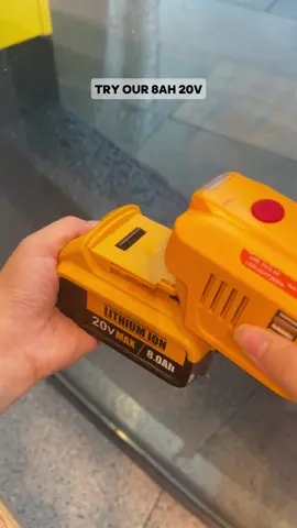 #dewalt #battery #dewalttools #powertools 