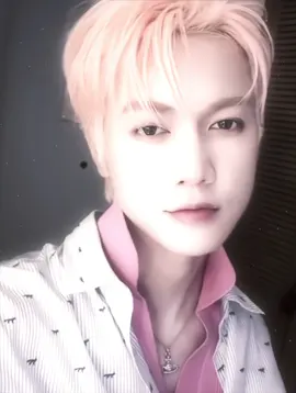 : mình là fan girl mà #jsol cre: trt.binhh