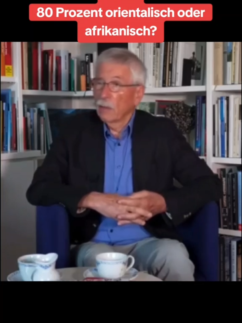 DEUTSCHLAND 🇩🇪. 80 % orientalisch oder afrikanisch – bis 2030. Und wenn noch eine Religion übrig bleibt, dann der Islam. So offen, so klar, so gnadenlos im Interview mit Thilo Sarrazin von Rainer Tauertshöfer  https://youtu.be/oJOBNd-_PQc?si=UarPSTvkMVuTzHPk #thilosarrazin #deutschland🇩🇪 #2030 #untergang #orientalisch 