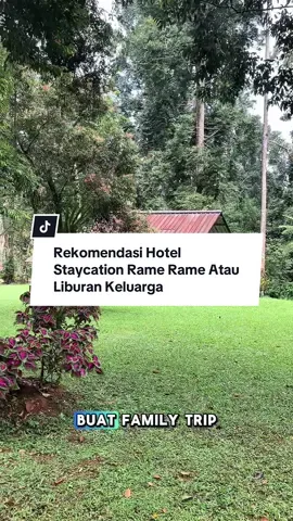 Siapa bilang liburan rame-rame ke Sukabumi harus mahal? 🤩 Kenalan dulu yuk sama Tipe Maisonette di Hotel Selabintana Sukabumi 🏡✨ – pilihan terbaik buat keluarga, temen, atau gathering kecil dengan suasana adem dan pemandangan Gunung Gede langsung dari depan kamar. ✨ Fasilitas: ✔️ 2 lantai, 3 kamar tidur & 2 kamar mandi ✔️ Ruang tamu luas + carport pribadi ✔️ Kapasitas 7–8 orang ✔️ View taman & gunung yang bikin betah Cocok banget buat yang lagi cari hotel murah di Sukabumi tapi fasilitasnya setara villa keluarga. 👉 Klik tag lokasi hijau di bawah video buat cek harga & booking sekarang sebelum kehabisan! #goacademytravel #rekomendasihotel #penginapansukabumi #hotelkeluarga #jelajahhepi 