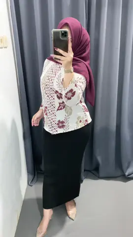 Bb 70kg/Tb 160cm #atasanbatikwanita #rokspanrajut #parisjadul 