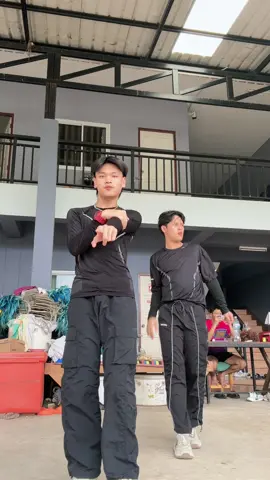 💪🏻#fypシ゚ #หมอลําดาราระเบียบวาทะศิลป์ #แดนซ์เซอร์ระเบียบวาทะศิลป์ #dancechallenge @แท็ก ระเบียบวาทะศิลป์ 